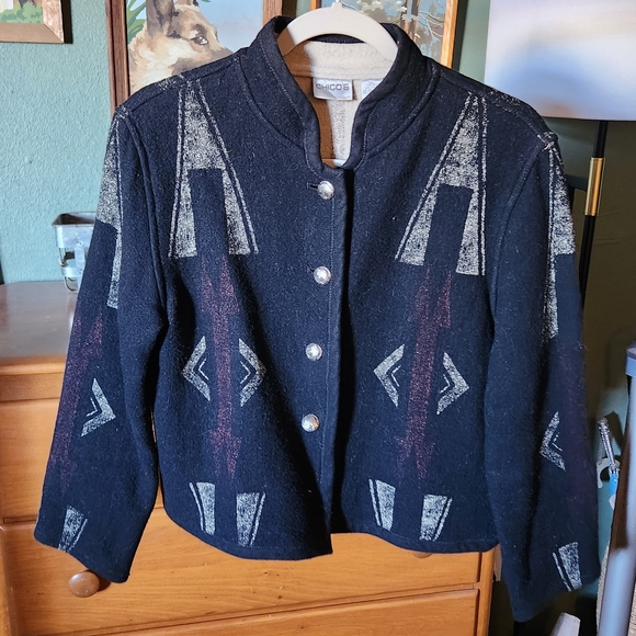 Black Geometric Pattern Jacket - Picture 1 of 4